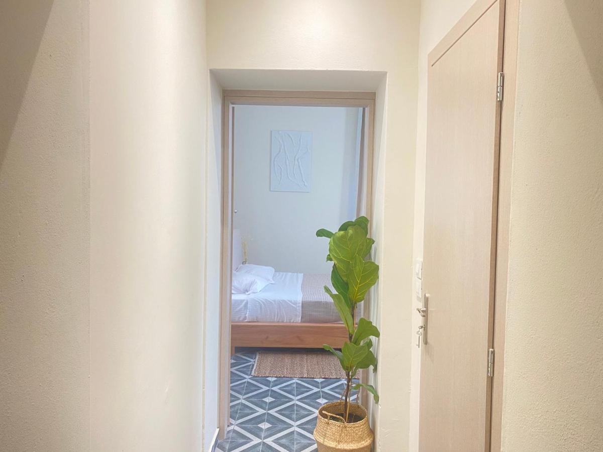 Kosnian City Suites B ภายนอก รูปภาพ